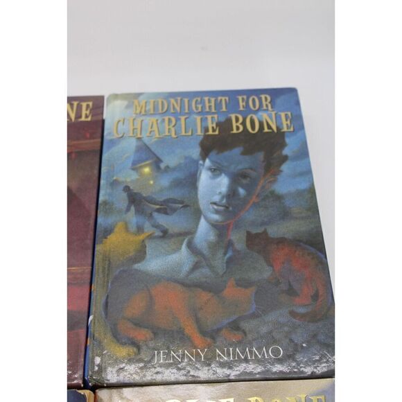 Charlie Bone Paperback & Hardback Lot Books 1,3,4,5 - Picture 7 of 11